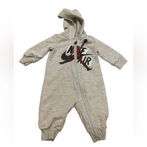 Jordan Nike Air Infant Hooded Romper 3M